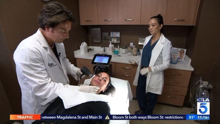 DR GROSSMAN ON HEALTH SMART TALKS ABOUT MORPHEUS8